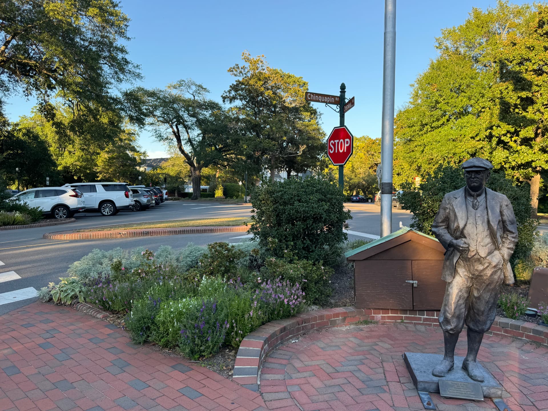 Donald Ross statue at Chinquapin Road in the Village of Pinehurst